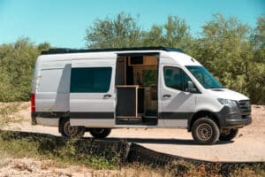 2025 Mercedes-Benz Sprinter 144WB Diesel – Maddox Layout - photo 5